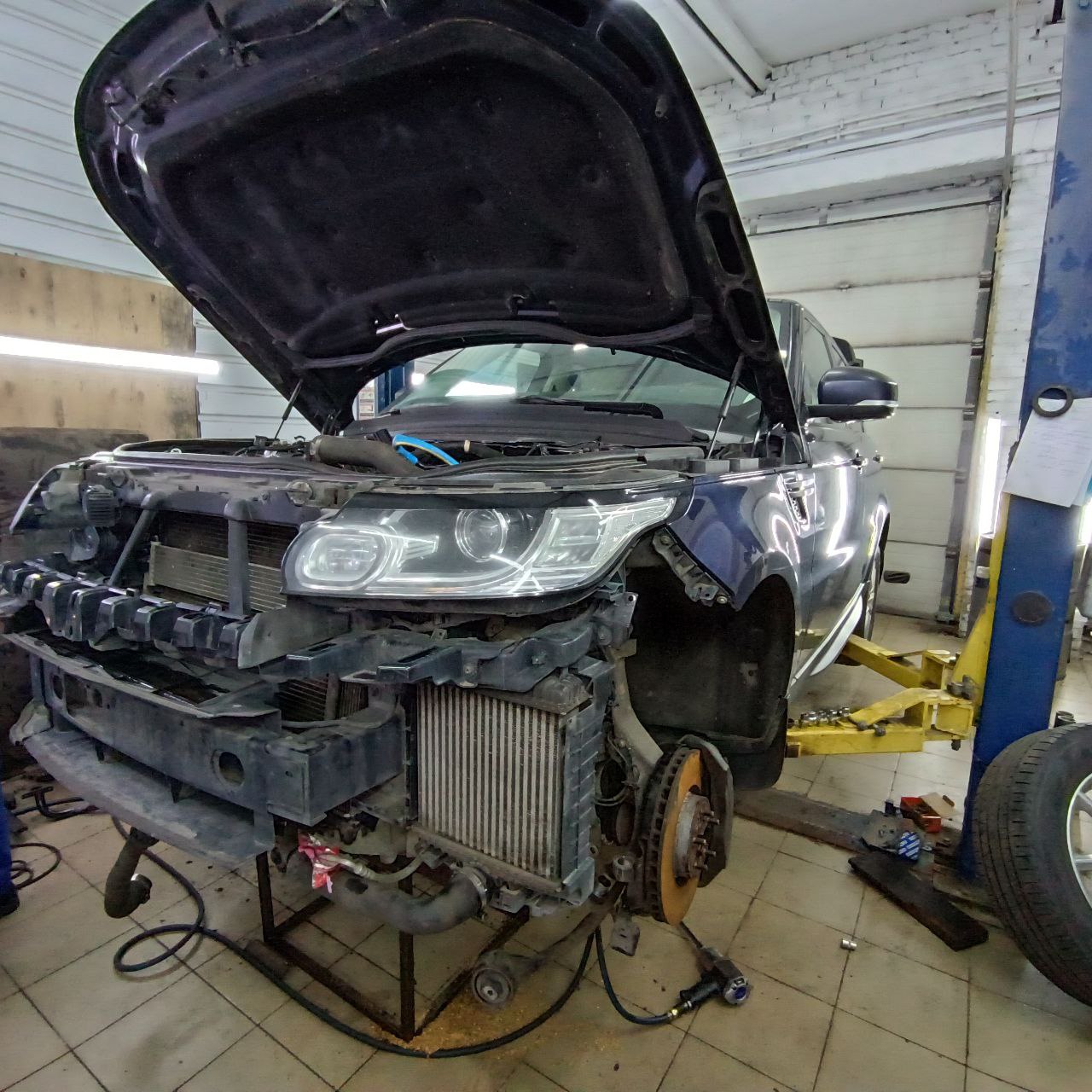 Капитальный ремонт двигателя Land Rover Range Rover Sport! ? Автосервис JS-Service предлагает профессиональные услуги по ремонту двигателей автомобилей Land Rover Range Rover.