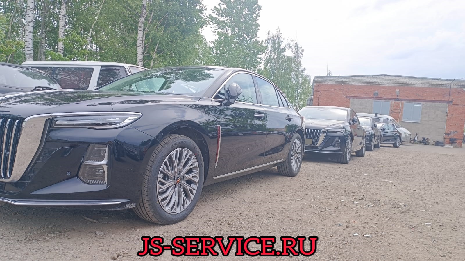 Hongqi H5 2.0T Deluxe 40TD. Тонировка 4-х автомобилей. Плановое ТО. JS-Service, г. Пушкин, Территория Павильон Урицкого 1Л