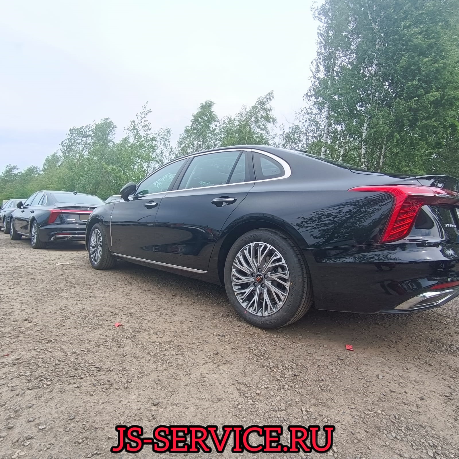 Hongqi H5 2.0T Deluxe 40TD. Тонировка 4-х автомобилей. Плановое ТО. JS-Service, г. Пушкин, Территория Павильон Урицкого 1Л