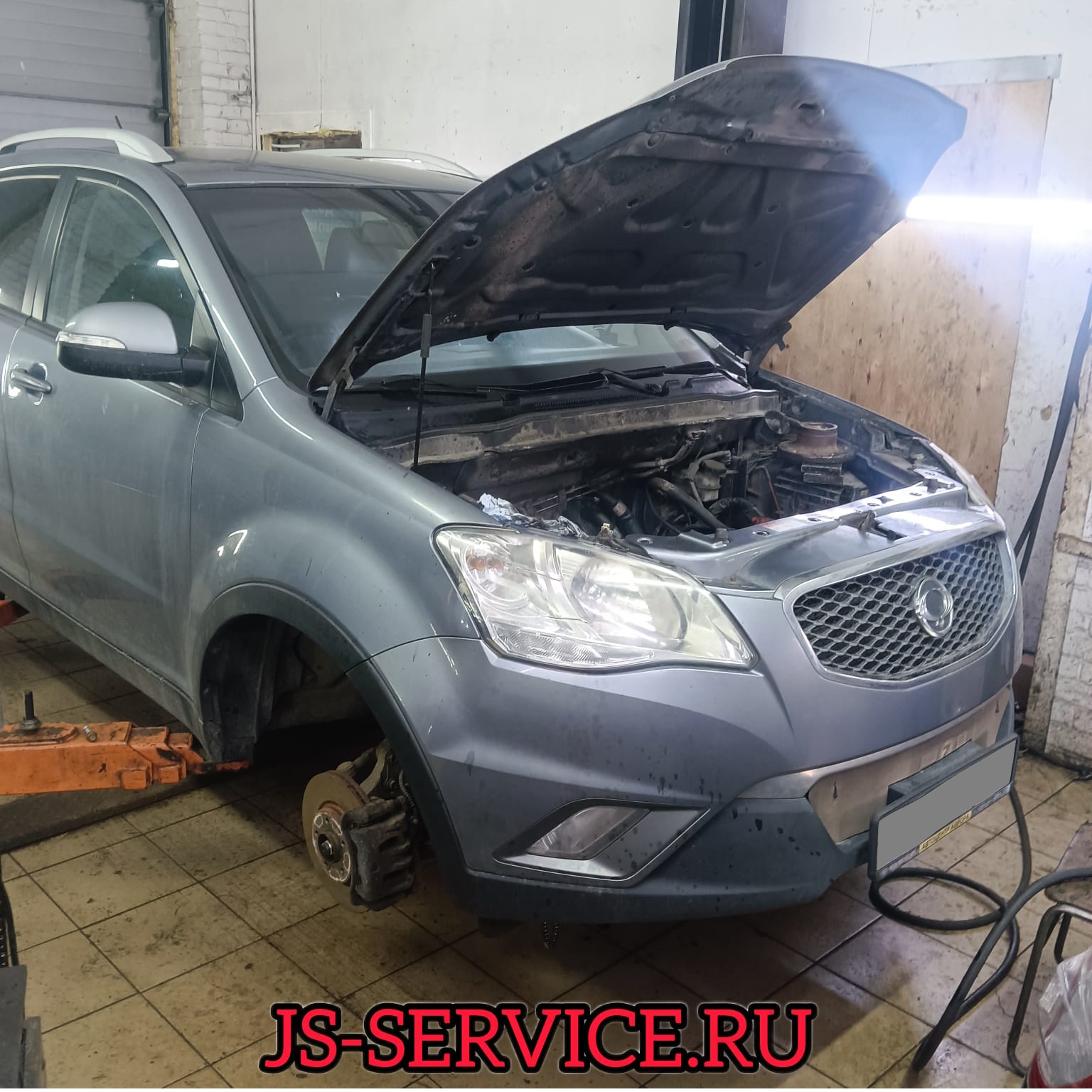 SsangYong Actyon 2011 года. Ремонт ГБЦ, замена цепи ГРМ. JS-Service, г. Пушкин, Территория Павильон Урицкого 1Л.